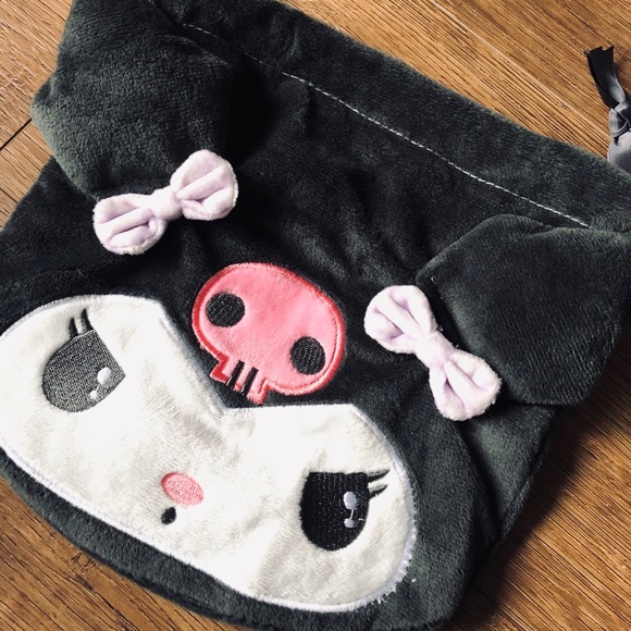 KUROMI-NWOT Soft Dark Gray Drawstring Pouch - Picture 10 of 12